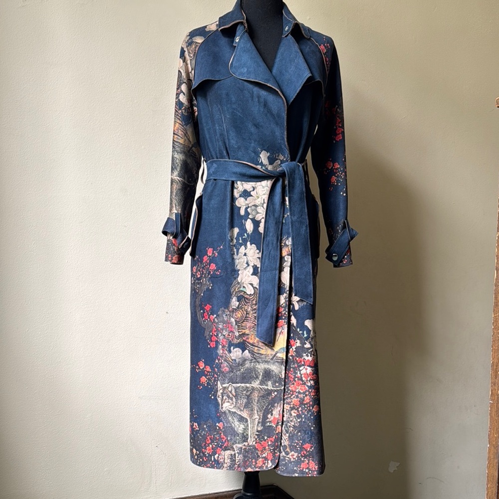 VS Flowers and Animals Fabulous Long Belted Coat Italy Italian